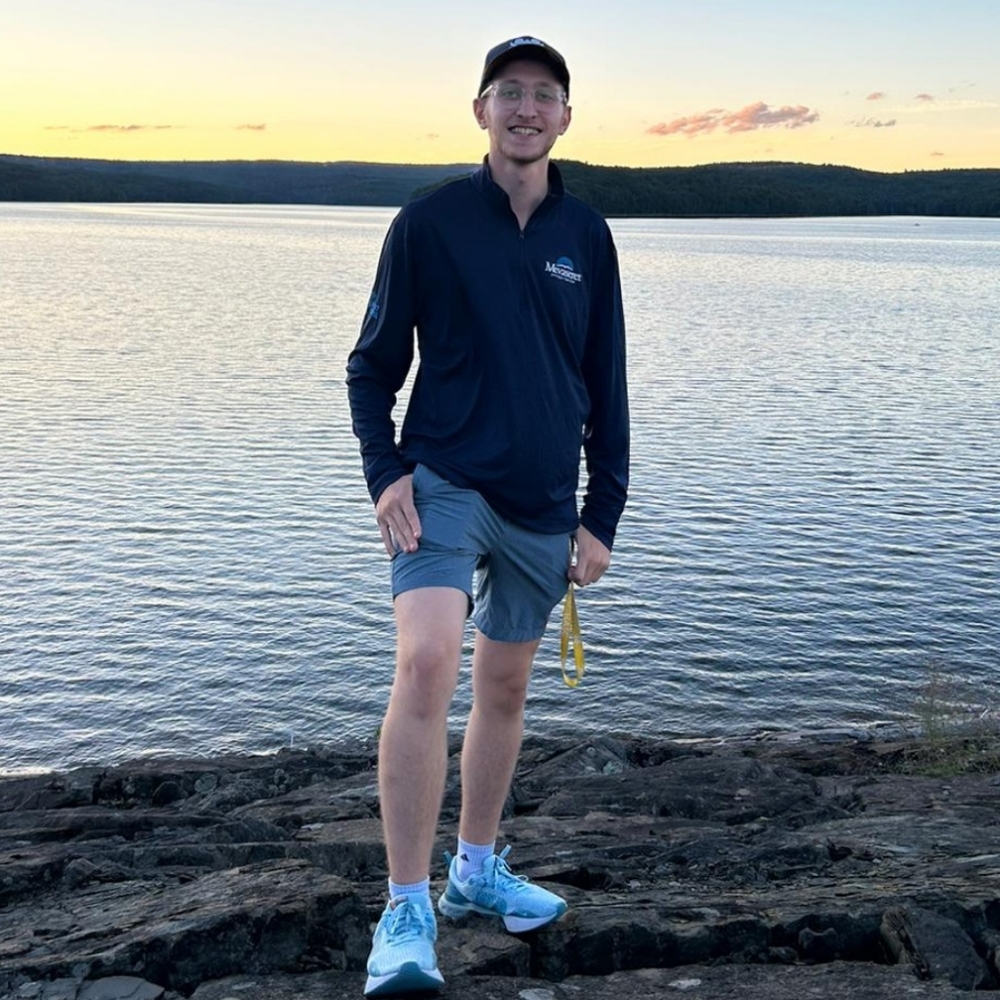 Meet your Posher, Marc